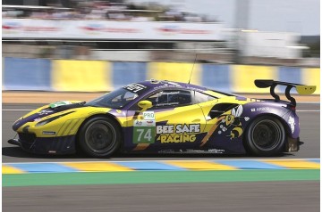 Ferrari 488 GTE EVO #74 'Riley Motorsports' Le Mans 2022 (Shane van Gisbergen, Felipe Fraga & Sam Bird)