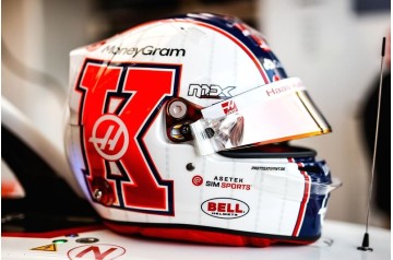 Kevin Magnussen F1 race helmet 2023 Miami Grand Prix (MoneyGram Haas F1 Team)