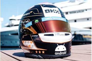 Oscar Piastri F1 race helmet 2023 Monaco Grand Prix (McLaren F1 Team)