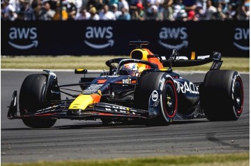 Red Bull Racing RB19 #1 British Grand Prix 2023 (Max Verstappen - 1st) with pit board