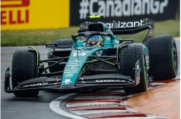 Aston Martin AMR23 #14 Canadian GP 2023 (Fernando Alonso - 2nd) with pit board