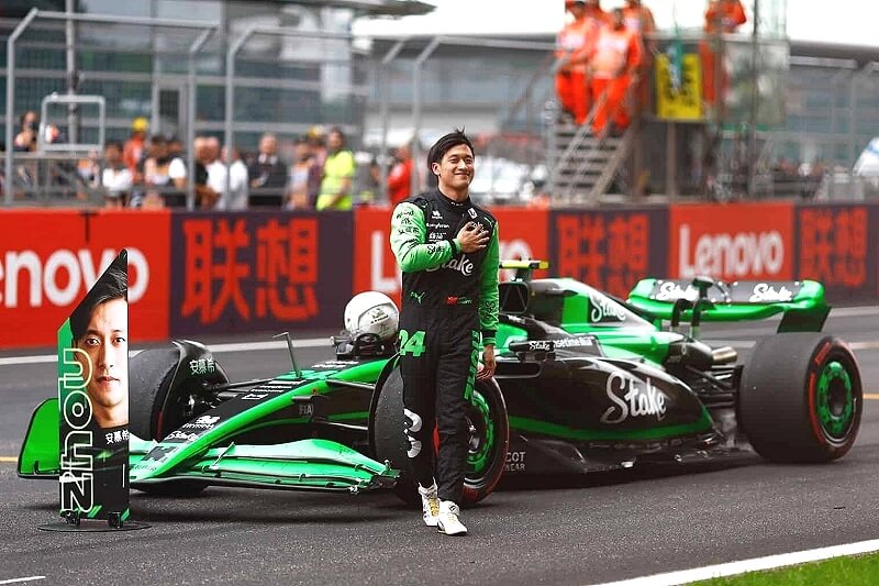 Sauber C44 #24 'Stake F1 Team Kick' Chinese Grand Prix 2024 (Zhou