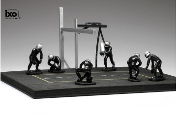 Pit Crew Set 1:43rd six figurines with decals and accessories (black)