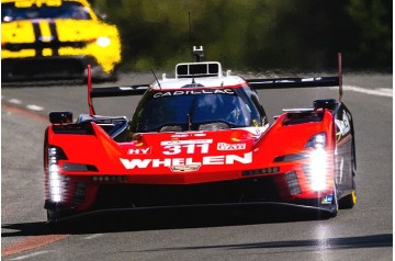 Cadillac V-Series.R #311 'Whelen Cadillac Racing' Le Mans 2024 (P. Derani, J. Aitken & F. Drugovich)