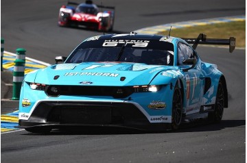 Ford Mustang GT3 #77 'Proton Competition' Le Mans 2024 (B. Barker, R. Hardwick & Z. Robichon)