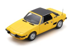 Fiat X1/9 1972 (yellow - targa roof on)