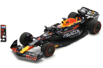 Red Bull Racing RB19 #1 Belgian GP 2023 (Max Verstappen - 1st) with pit board Red Bull Racing RB19 #1 Belgian GP 2023 (Max Verstappen - 1st) with pit board